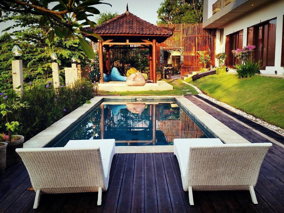 Bombora Surf Camp Gasthuis Uluwatu